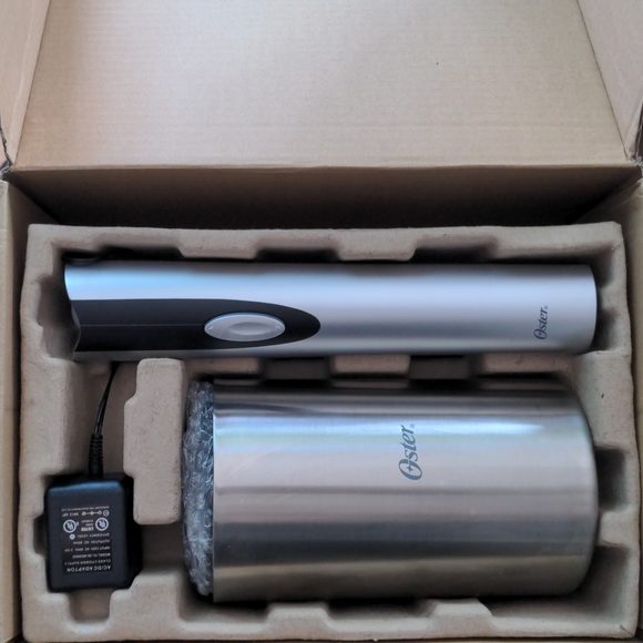 Oster Electric Wine Opener - Picture 4 of 4